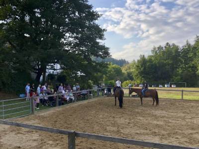 Unsere dritte Brgertour fhrte zum Reitplatz in Balkhausen.