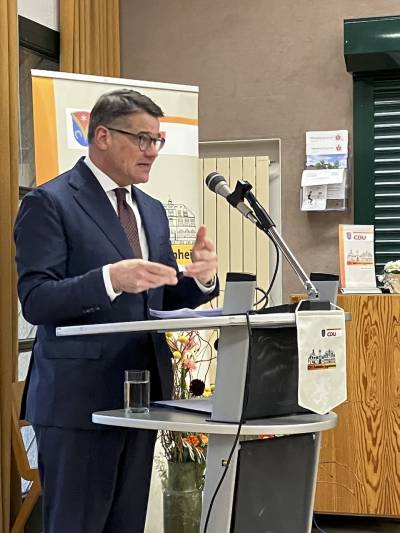 Boris Rhein hielt die Neujahrsansprache. Dabei gab er einen Abri ber die erfolgreiche Landespolitik.