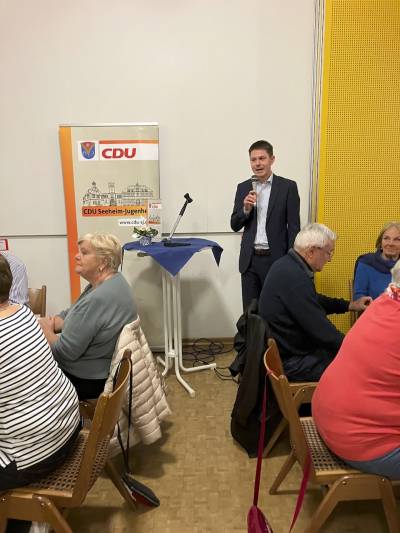 Unser Vorsitzender Max Panhans erffnete sichtlich stolz, ber die gut vorbereitete Veranstaltung den politischen Aschermittwoch der rtlichen CDU.
