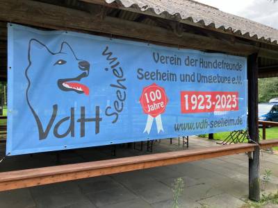 Unsere dritte Brgertour fhrte die CDU zum Verein der Hundefreunde Seeheim und Umgebung e.V. in den Weiherwiesen. Der Verein feiert in diesem Jahr hundertjhriges Jubilum, wozu wir herzlich gratulieren! 