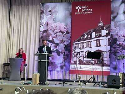 Alexander Kreissl hielt eine sehr gute Rede zu seiner Amstzeit. Dabei zeigte er die Grenzen, Erwartungen und den enorm groen Zeitaufwand  eines Brgermeisters in lockerer Art und Weise auf.