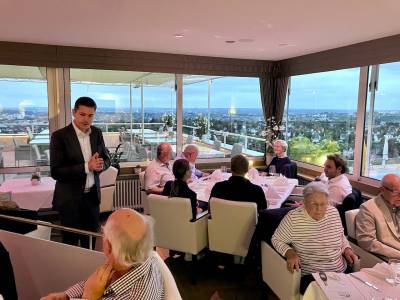 Max Panhans bedankte sich bei den Teilnehmern fr das groe Interesse am Landtagsbesuch.