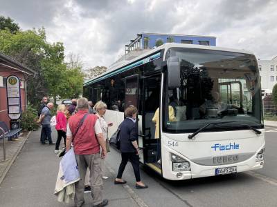 Mit dem voll besetzten Bus ging es nach Wiesbaden. Unser Kreisbeigeordneter Marco Hesser war wie immer unser sicherer Chauffeur.