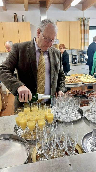 Unser Kreisbeigeordneter Marco Hesser sorgte wieder fr die Getrnke.