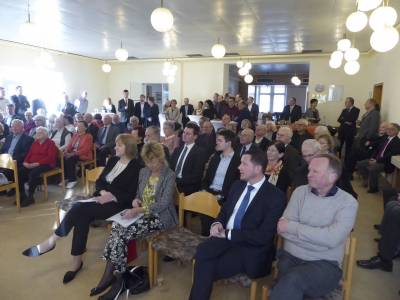 Als Gastrednerin war Justizministerin Eva Khne-Hrmann gekommen.