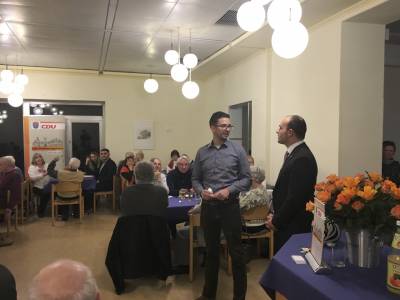 Neben den ber 90 Gsten konnte Vorsitzender David Grimme den CDU-Landtagskandidaten Lutz Khler begren.