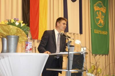 Fr die CDU-Fraktion sprach Max Panhans (als jngstes Fraktionsmitglied) das Gruwort.