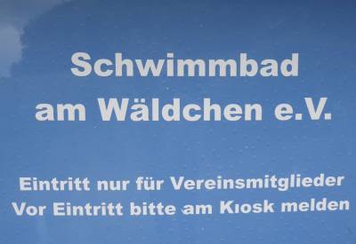 Der Schwimmbadverein war unsere nchste Station.