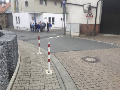 Ostsvorsteher Christoph Massoth wies auf die Problemstellen und bisherigen Manahmen am Kindergarten hin.