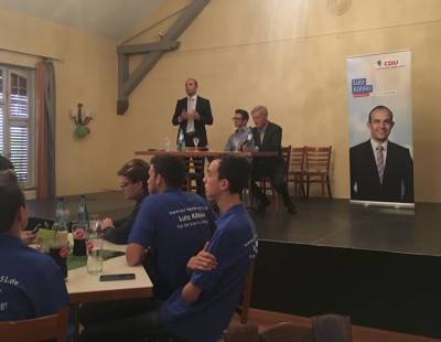 Lutz Khler ging zuerst auf die fr seinen Wahlkreis wichtigsten Wirtschaftsthemen ein. Infrastruktur und Wohnen stehen ganz vorne.