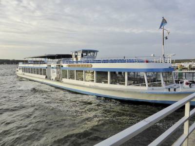 Ein schner Abschluss des Tages war die Bootsfahrt mit Abendessen auf dem Wannsee.