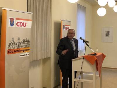 Kartmann betonte in seiner Rede die Wichtigkeit der politischen Diskussion fr die Demokratie und die Bedeutung Europas fr Deutschland.