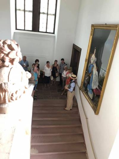 Das Treppenhaus zeugt vom reprsentativen Charakter.