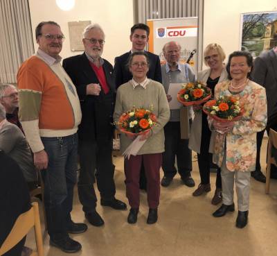 V.l.n.r.: Heinrich Fries, Jrgen Schrder, Beatrix Fries, Max Panhans, Heinz Schreiner, Birgit Heitland(MdL), Edith Kanthak