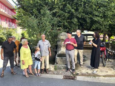 An der Dorflinde bogen wir in den Bleichweg ab. Unser Fokus wr dort die bauliche Entwicklung.