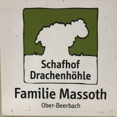 Erster Besuchsort im Rahmen der traditionellen Brgertour der CDU war am Mo. 23.8. der Schafzuchtbetrieb der Familie Massoth in Ober-Beerbach.