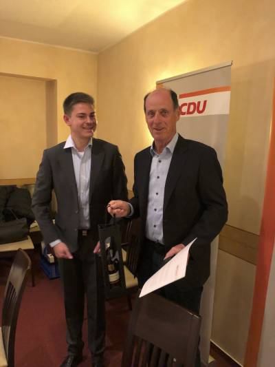 Jrgen Neipp seit Beitritt beinahe ununterbrochen im Vorstand aktiv und seit 2006 in der Gemeindevertretung wurde ebenfalls fr 40 Jahre geehrt.