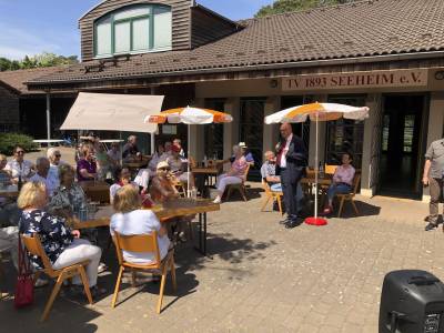 Die hochinteressante Rede von Dr. Michael Meister, MdB zu aktuellen politischen Themen fand groe Anerkennung.